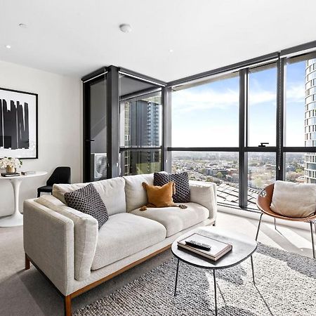 Luxuria Apartments - Fulton Lane ملبورن المظهر الخارجي الصورة
